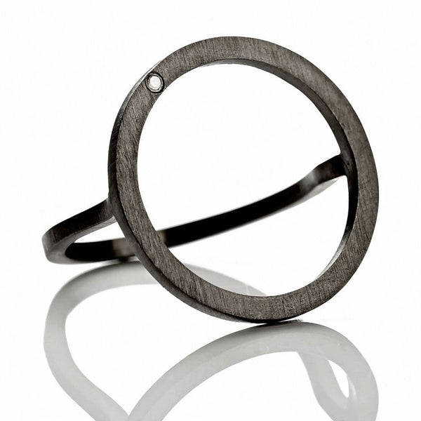 Cosmos 690-WH-RH sort rhodineret sterling sølv ring